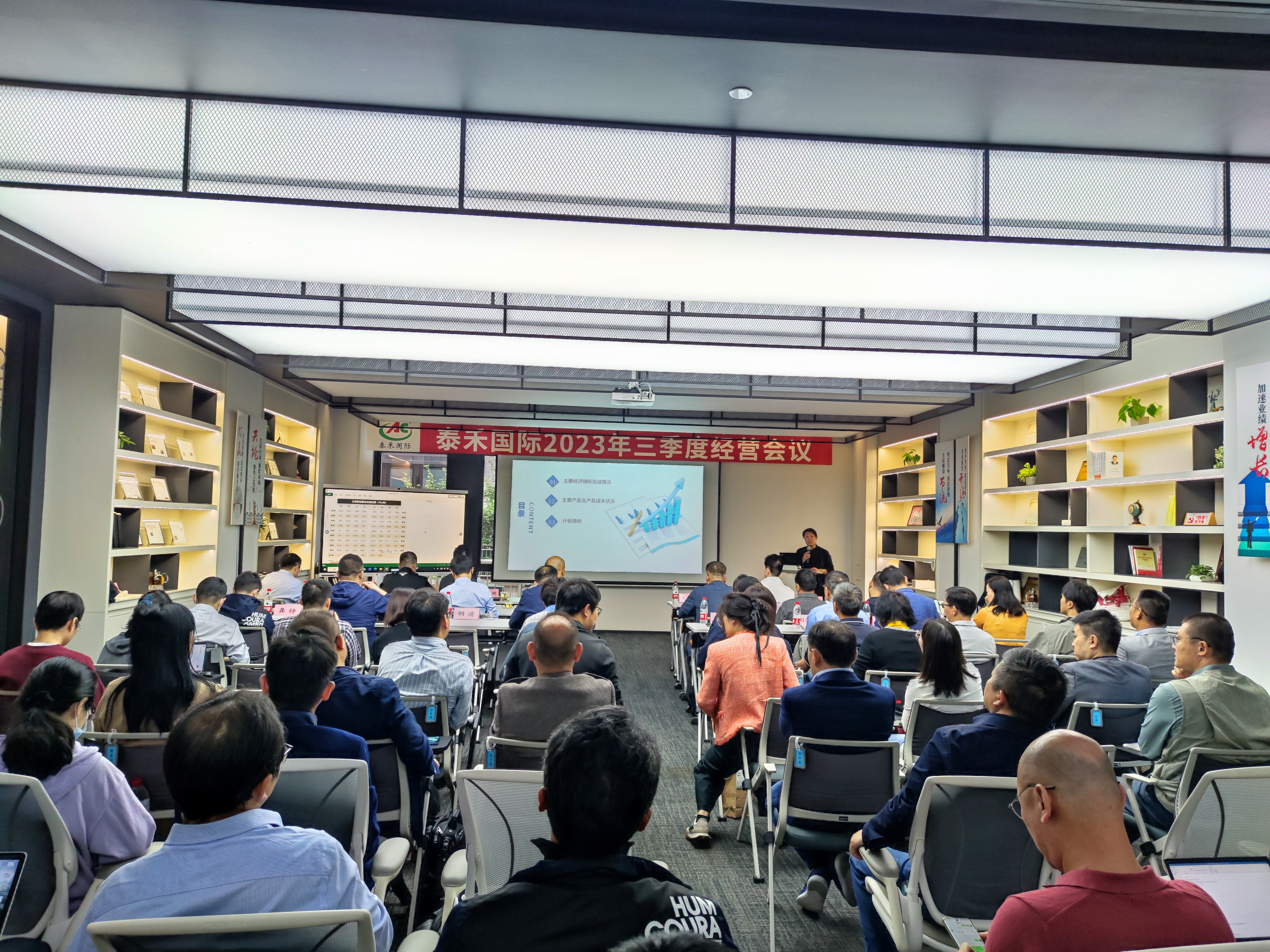 ���ľ��������������������ѹ��ᣬ������������ս�������ٳ��� ����NG����Ʒ�Ƶ��������������ٿ�������ı��������